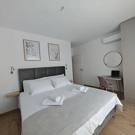 Apartment Olive Tree 2 *