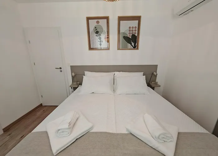 Olive Tree 2 Apartment *