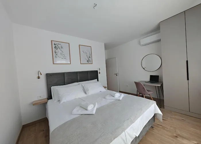 Apartment Olive Tree 2 *